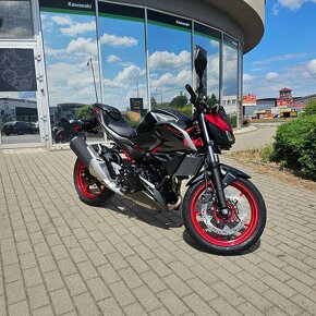 Kawasaki Z500 SE červená - 5