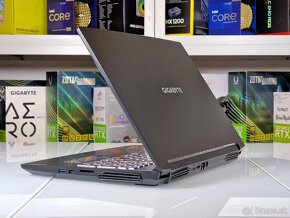 Herní notebook GIGABYTE | RTX 3060 130W | 16GB | SSD - 5