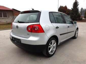 Volkswagen Golf 1.9 TDI Trend - 5