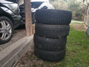 Michelin x-ice north 215/55R17 - 5