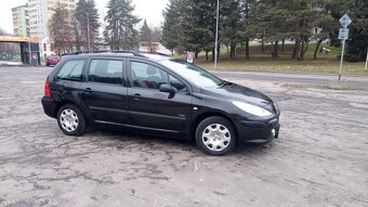 Predám Peugeot 307 sv 2.0hdi 66kw rv 2006 - 5