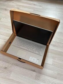 Asus Vivobook 17 - 5