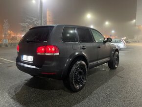 VW Touareg 3.2 V6 162kw rv. 2003 - 5