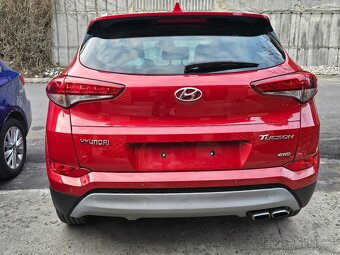 HYUNDAI TUCSON 2.0 CRDi - 100 kW  4x4 - 5