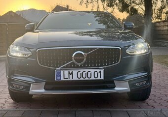 Volvo V90 CC D4 Cross Country Pro AWD A/T - Kúpené v SR - 5