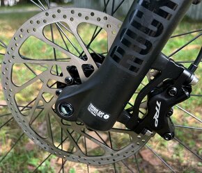 Celoodpružený karbónový ebajk Trek Fuel EXe 9.5 veľ. XL - 5