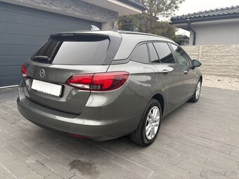 Opel Astra ST 1.6CDTi - 5