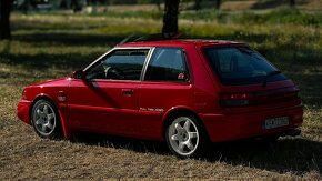 Mazda 323 predám /vymením - 5