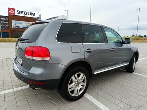 VW TOUAREG 4,2 V8 Benzín + LPG - 5