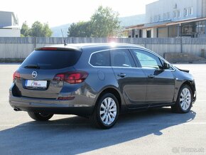 Opel Astra Sport Tourer ST 2.0 CDTI ECOTEC 165k Cosmo A/T - 5