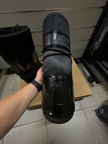 Moon Boot Black - 5