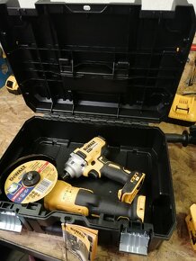 Dewalt - 5