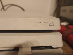 PS4 pro 1TB - 5