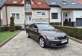 Škoda Octavia 1.8 TSI Business - 5