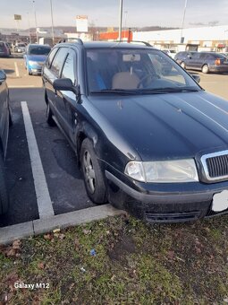 Škoda octavia 1.9 tdi 81kw. Na diely. - 5