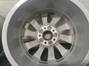 5X112 R17 AUDI 7.5J ET38 - 5