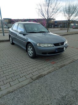 Opel Vektra B 1.8  16ven 85 kw benzin - 5