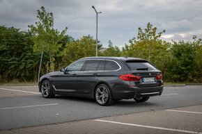 BMW Rad 5 Touring 530d xDrive A/T adaptiv led panorama ACC - 5