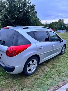 Peugeot 207sw - 5