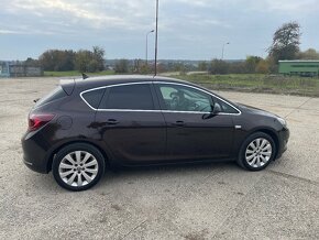 Opel Astra Benzin + LPG 1.4 103kw rv 2014 - 5