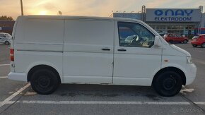 Volkswagen Transporter T5 - 5