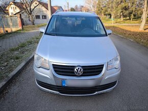 Volkswagen Touran Facelift 1.9 TDI 77kw rok 2007 - 5