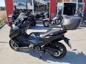 Yamaha T-Max 560, Tech - 5