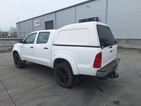 TOYOTA HILUX 2,5 DIESEL 4X4 UZÁVIERKU MA - 5