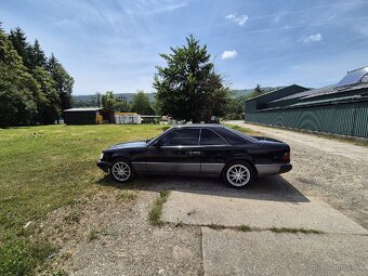 Mercedes w124 coupe - 5