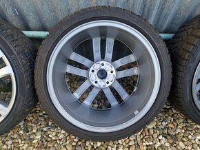 5x112 R18 VW Salvador 225/40 R18 - 5