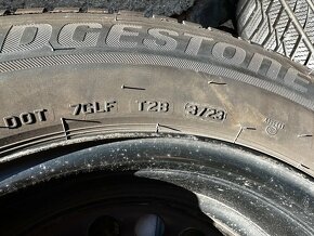 Zimné pneu na diskoch Volkswagen Tiguan 5x112 215/65R17 - 5