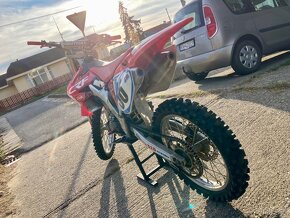 HONDA CRF 250 R - 5