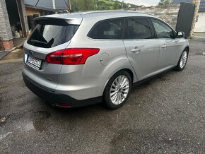 Ford Focus - 5