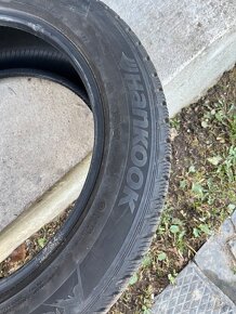 Predám zimné pneumatiky 215/55 r17 - 5