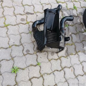 Predám original Intercooler 1,9 tdi 66kw VW Golf mk3 - 5