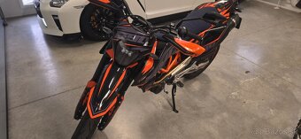 Ktm 690 smc 2023 - 5