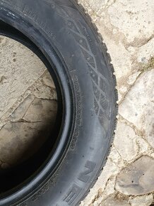 1x zimna pnej Nexen 215/65 r16 98H - 5