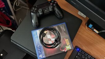 Playstation 4 plne funkčná, blbne ovládač,popis v texte,1hra - 5