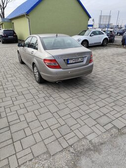 Mercedes C 200 - 5