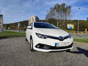 Toyota Auris Touring Sports 1.6 l Valvematic; 03/2019; 97kW - 5