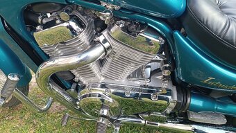 Suzuki Intruder VS600 - 5