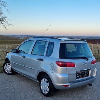 Mazda 2 .1.25 16V 55KW/75PS R.V.06/2004 - 5