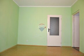 Na predaj 2 - izbový byt v Lučenci - 5