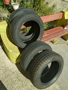 Dve zimné 205/55 r16,dve letné pneumatiky 225/55 r16 - 5