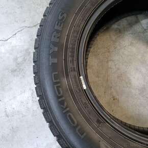 Dodávkové zimné pneu 235/65 R16C NOKIAN DOT2021 - 5