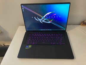 Asus rog zephyrus m16    (RTX4080) - 5