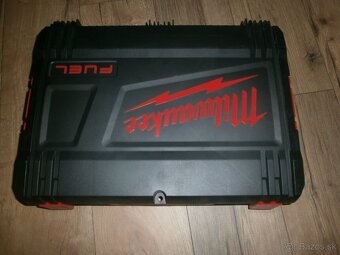 MILWAUKEE M18 FUEL™ 1/2” Aku rázový uťahovák - 5