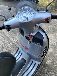 Vespa GT 200 - 5