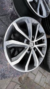 5x112 R17 original Škoda Octavia 3 HAWK - 5