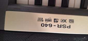 YAMAHA PSR 640 - 5